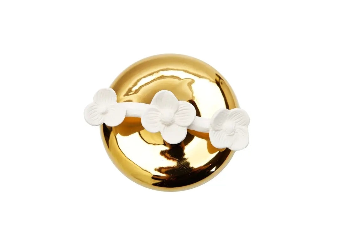 Vivience Gold Circular W/3 White Flowers Diffuser – English Pear & Freesia