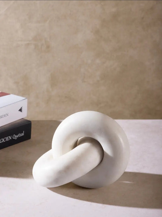 Munich Marble Knot [GAURI KOHLI]