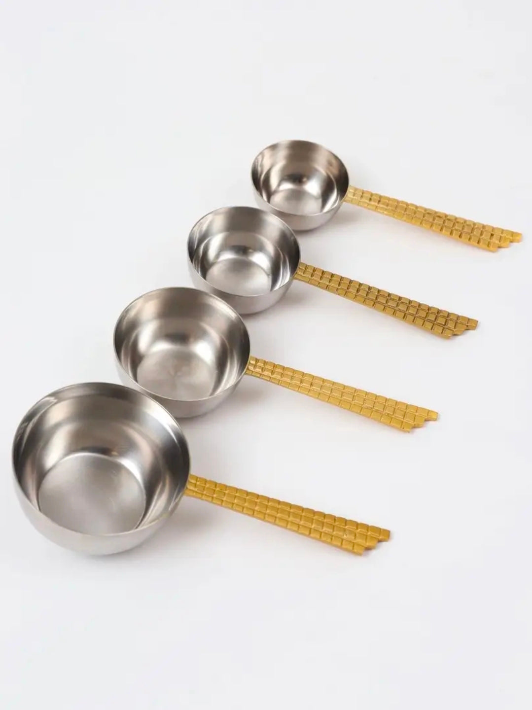 Set of 4 Measuring Spoons With Mosaic Design Gold Handle