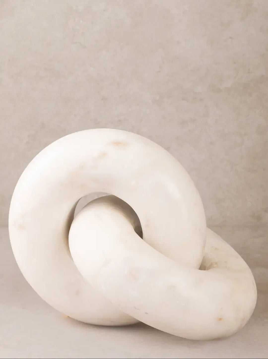 Munich Marble Knot [GAURI KOHLI]