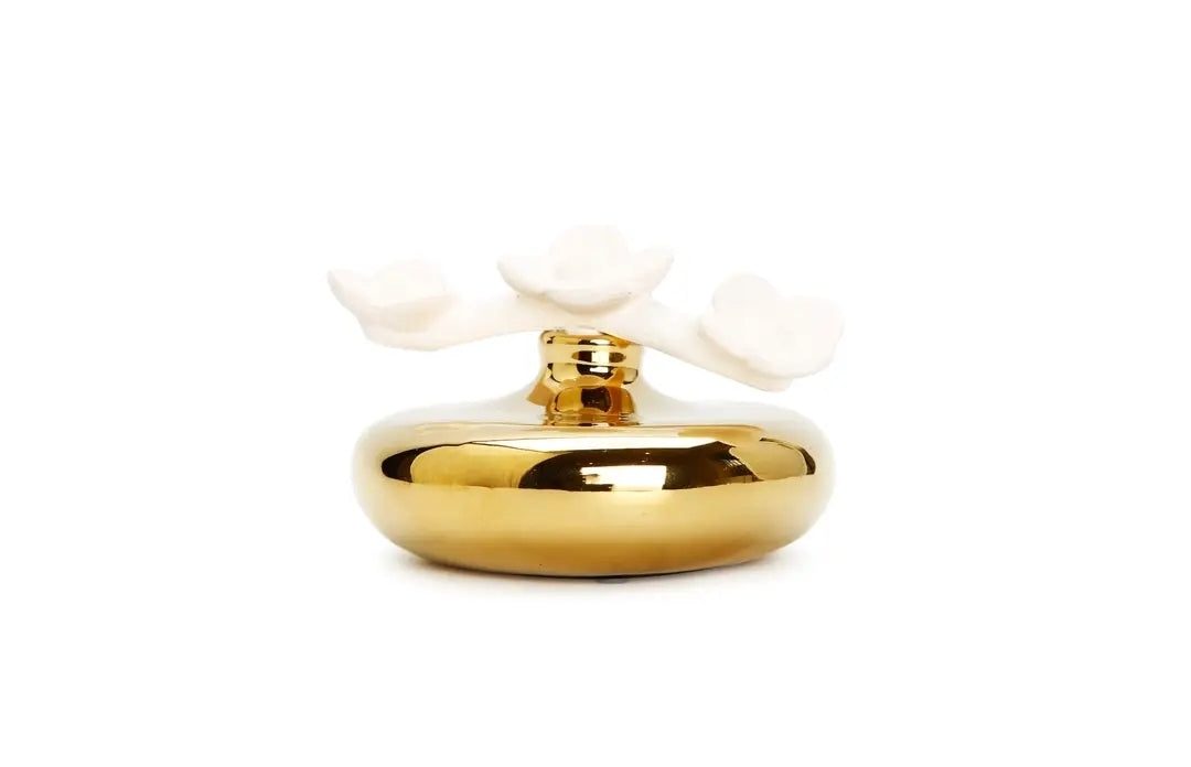 Vivience Gold Circular W/3 White Flowers Diffuser – English Pear & Freesia
